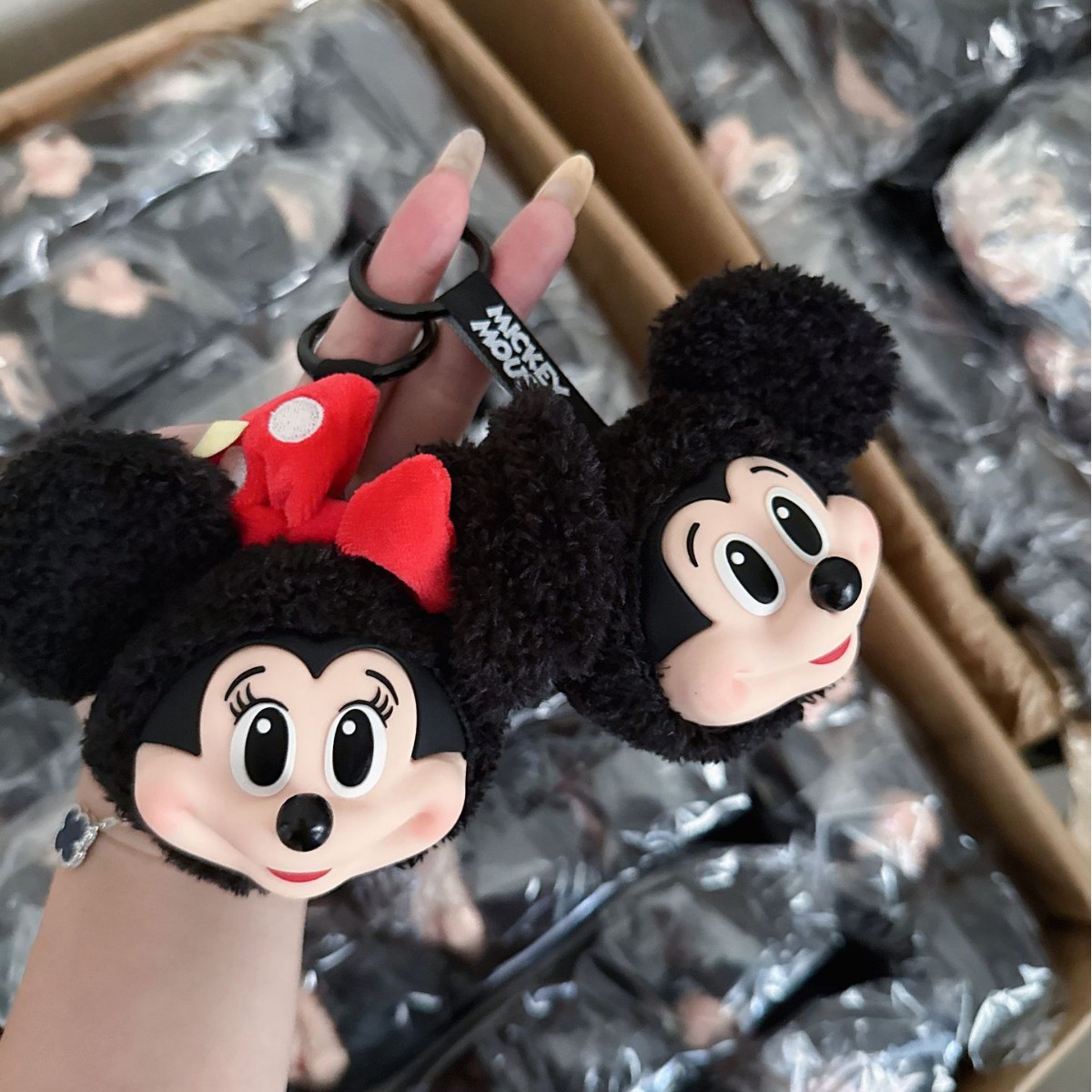 Mickey Minnie Plush Doll Keych - Carabiner Keychain 评论和价格